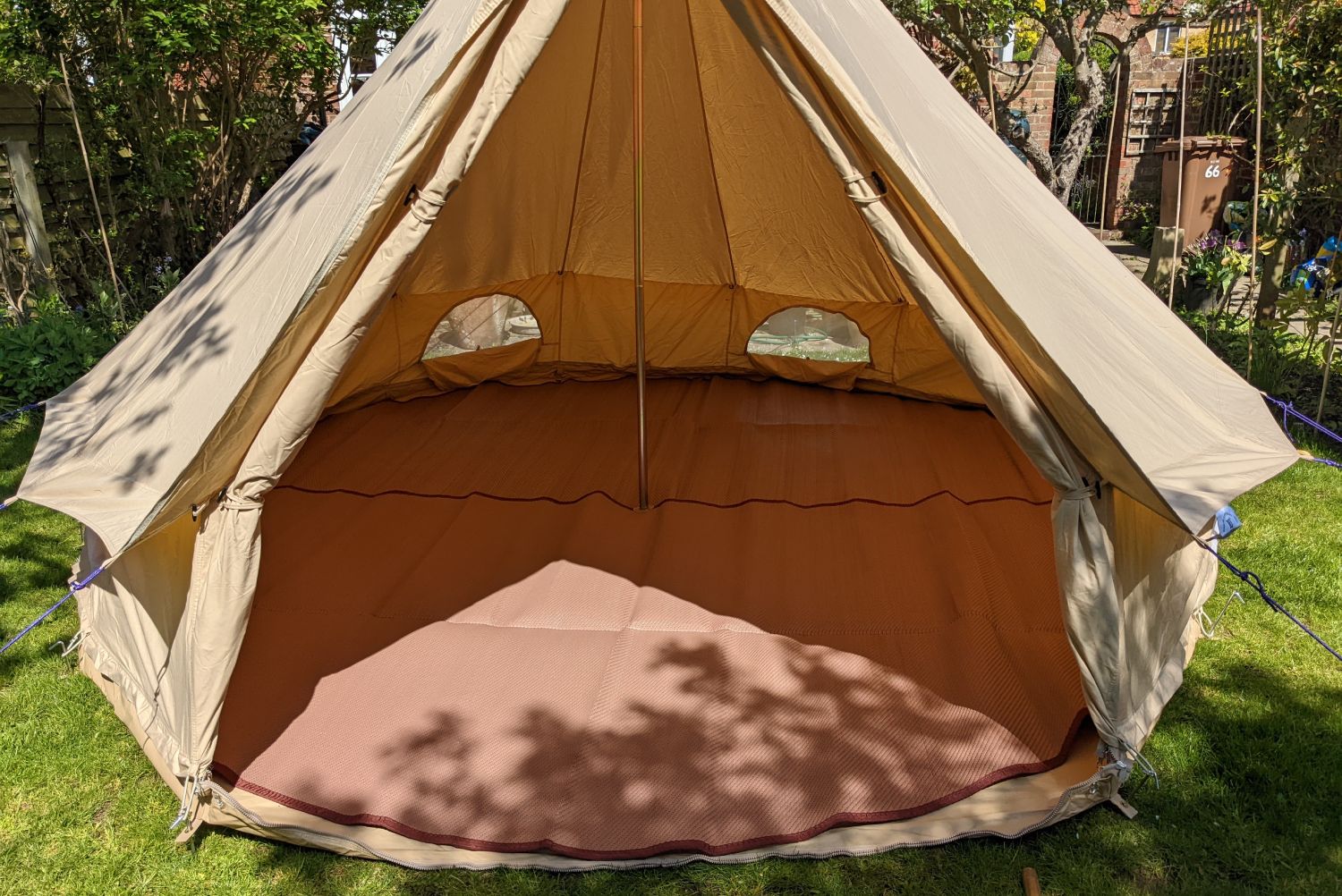 Basic tent